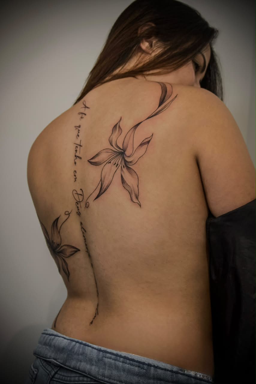 Tatuagem Traço Fino - João Mattos
