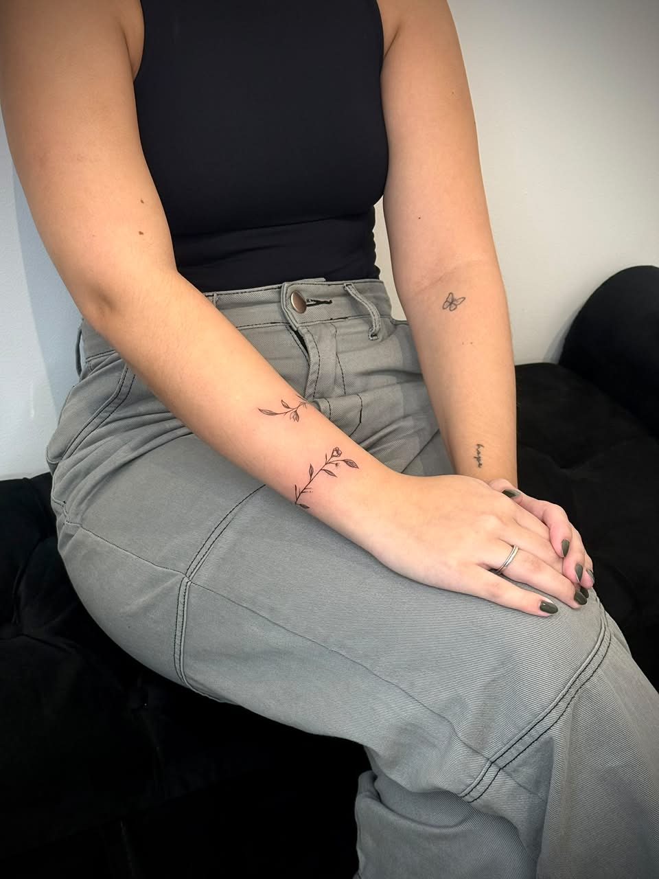 Tatuagem Traço Fino - João Mattos